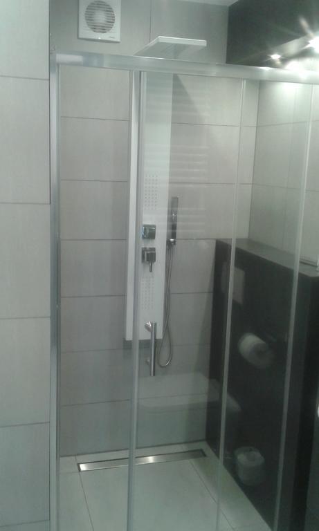 Apartament Z Basenem Kolobřeh Exteriér fotografie